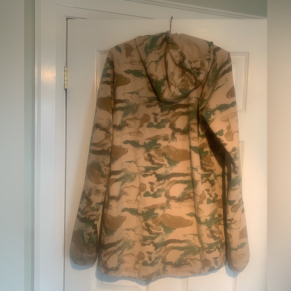 Etnies windbreaker/ jacket - Picture 2 of 2